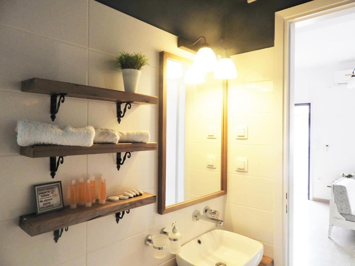 Sgs Luxury Apartments Ксилокастро Экстерьер фото
