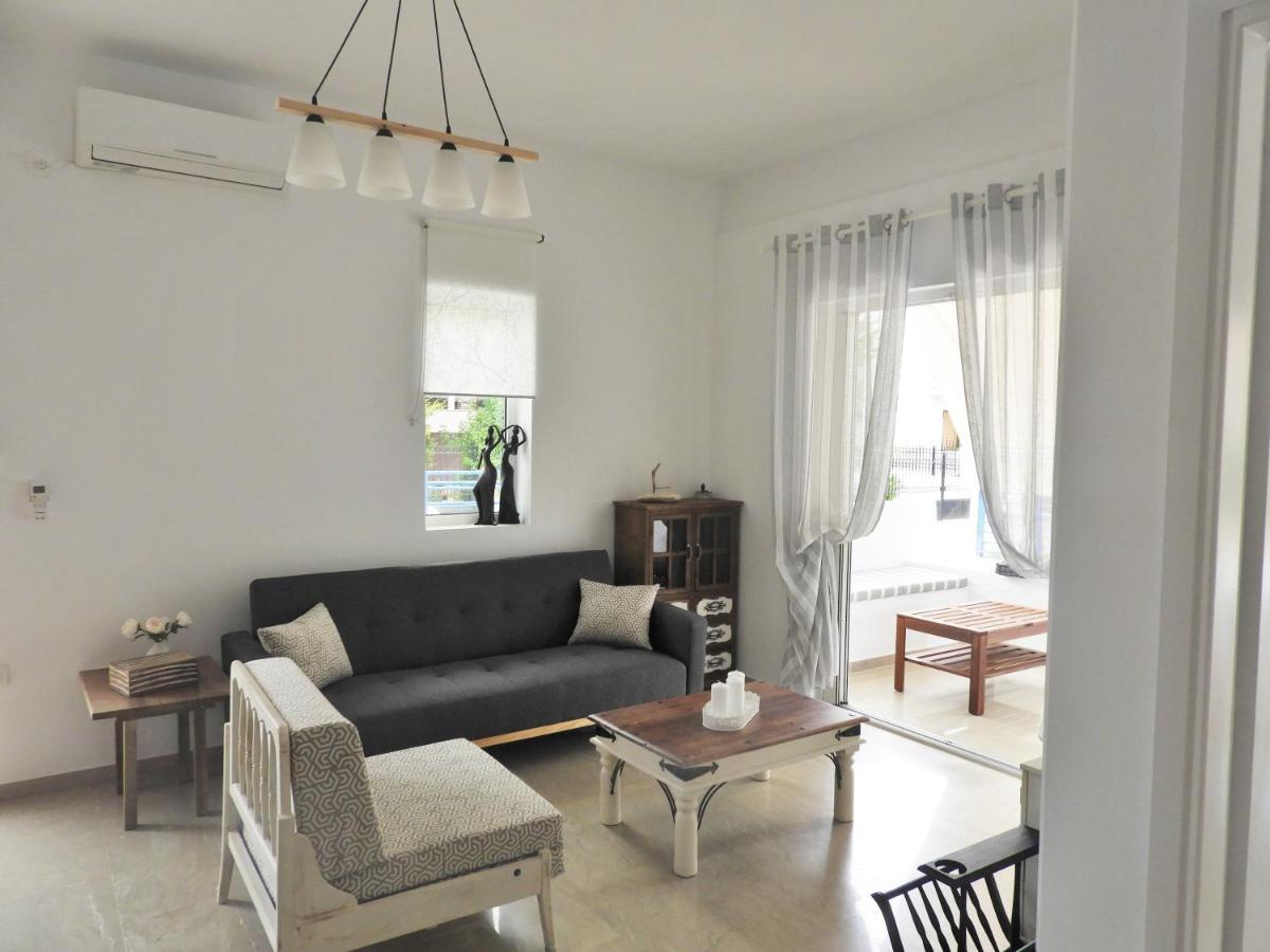 Sgs Luxury Apartments Ксилокастро Экстерьер фото